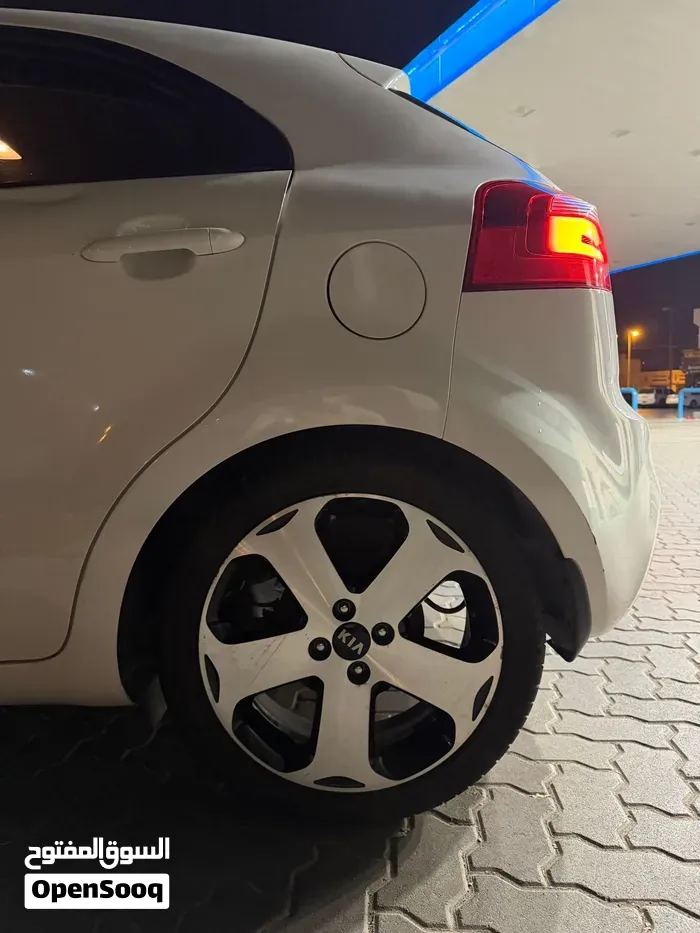 Kia Rio 2014 photo 3