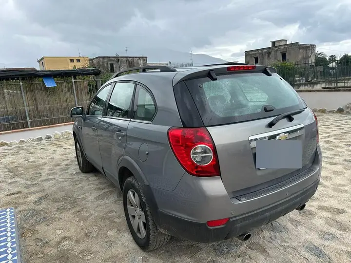 Chevrolet Captiva 2011 photo 4