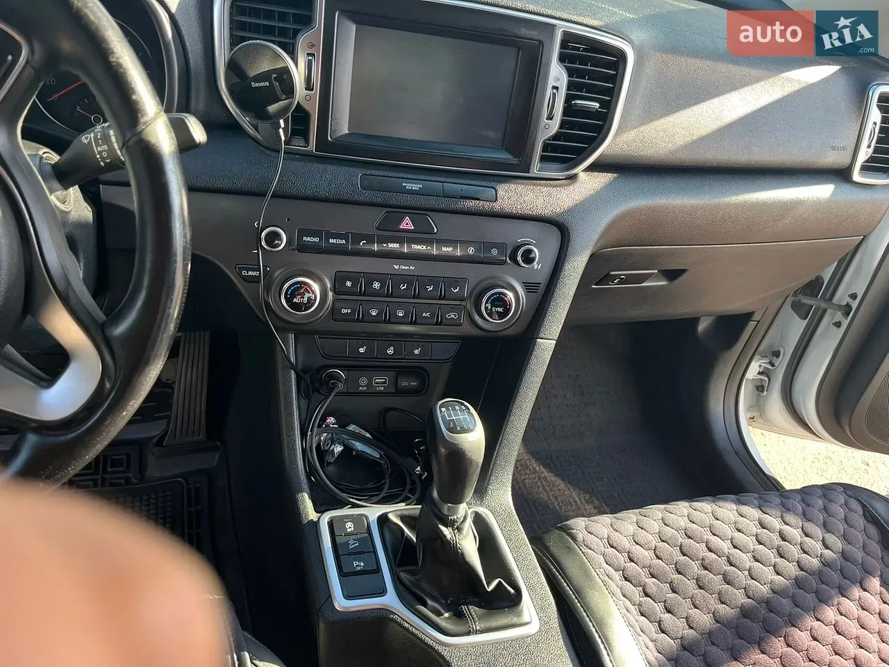 Kia Sportage 2015 photo 5