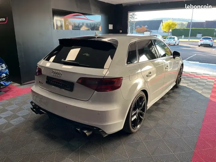 Audi S3 2014 photo 4
