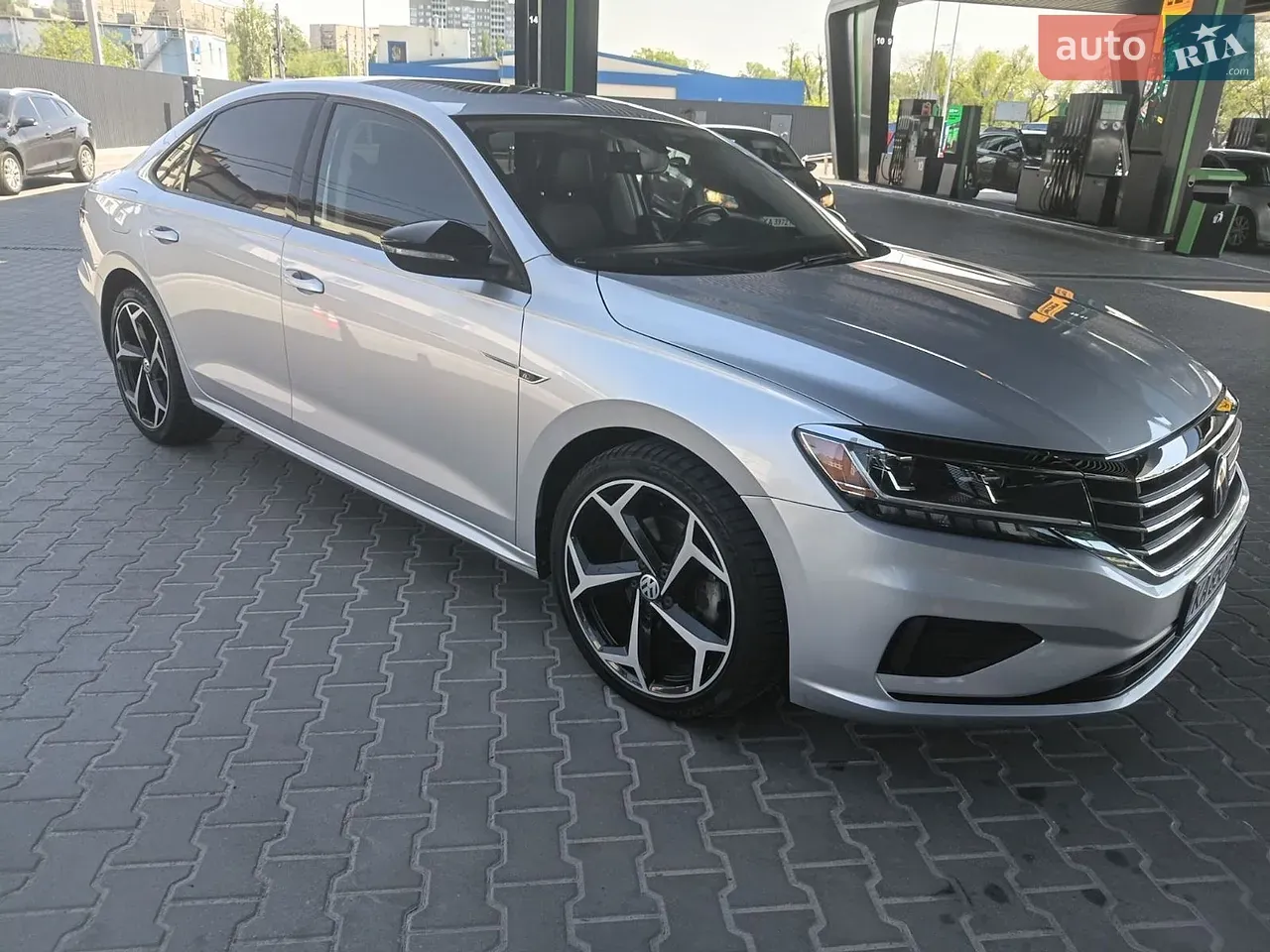Volkswagen Passat 2020 photo 2