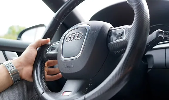 Audi A5 2010 photo 2