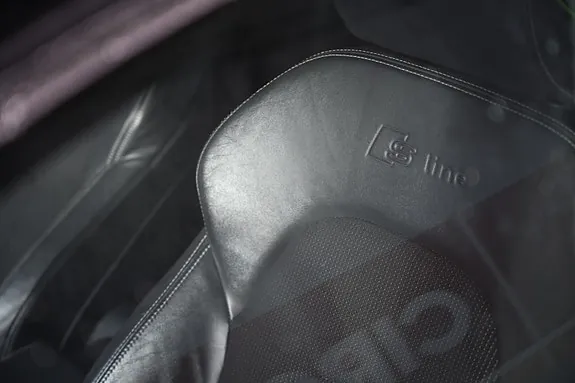 Audi A5 2010 photo 4