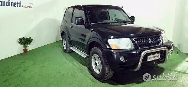 Mitsubishi Pajero 2004 photo 3