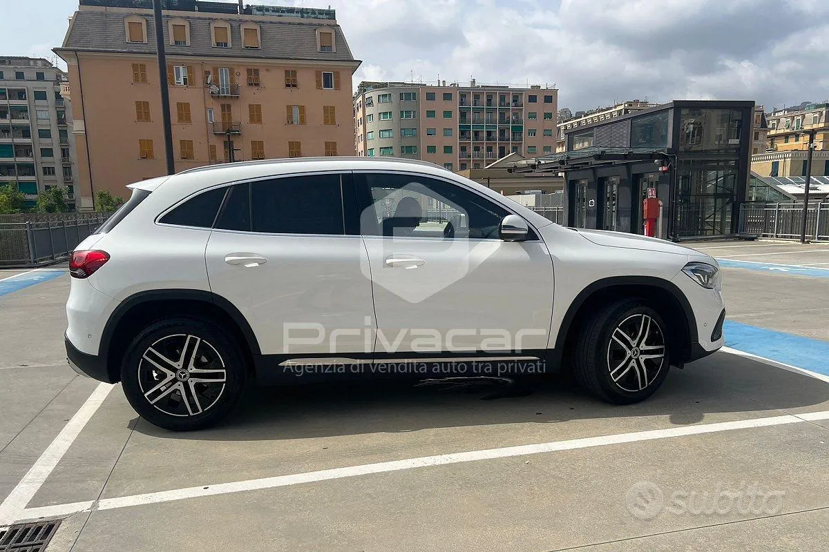 Mercedes-Benz Gla 2022 photo 4