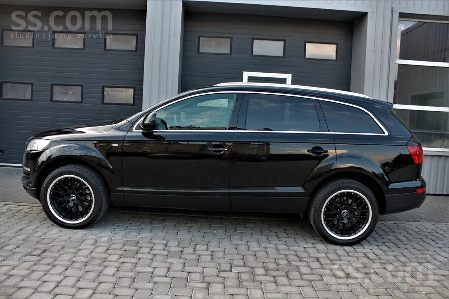 Audi Q7 2009 photo 3