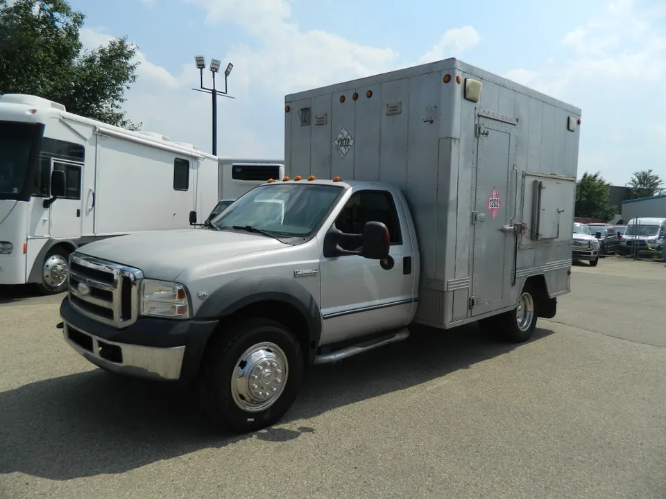 Ford F-550