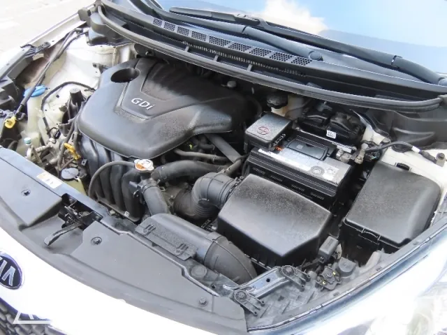 Kia K3 2014 photo 5