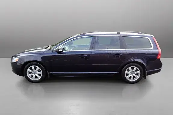Volvo V70 2011 photo 2