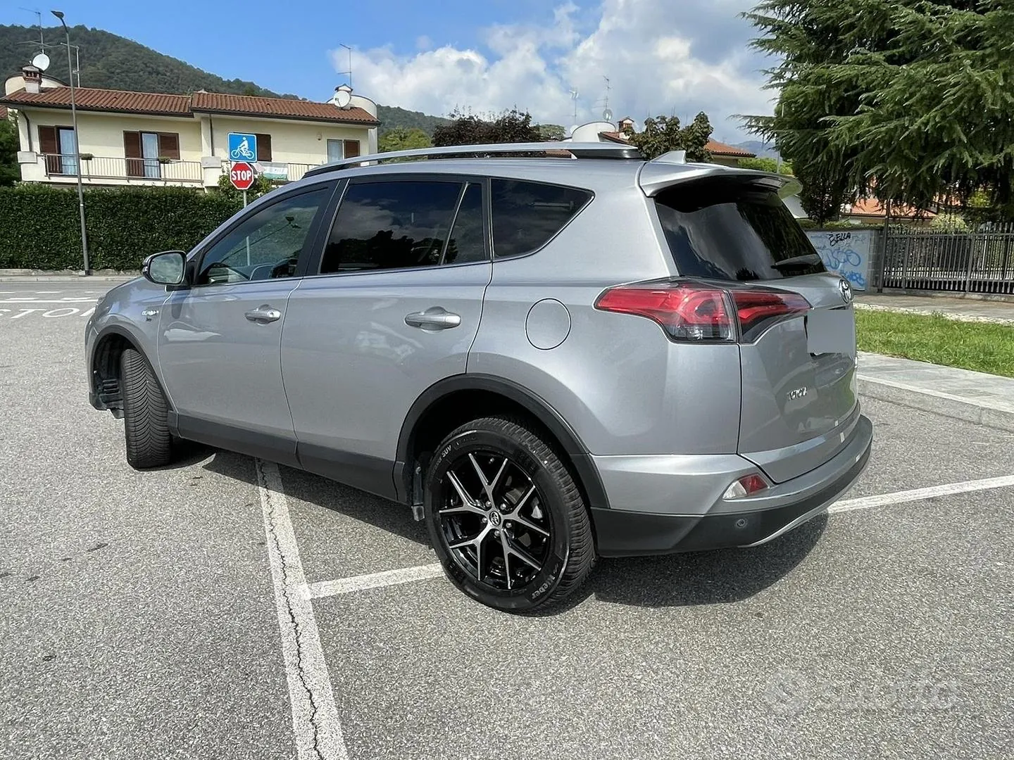 Toyota Rav4 2017 photo 3