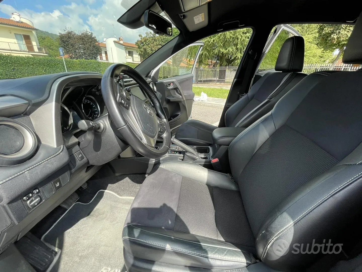 Toyota Rav4 2017 photo 5