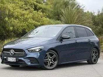 Mercedes-Benz B 180 2022 photo 4