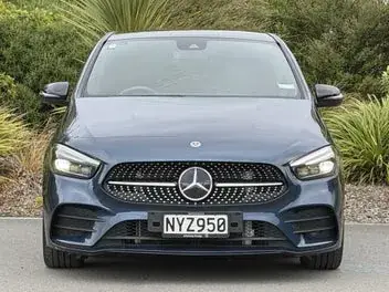 Mercedes-Benz B 180 2022 photo 3
