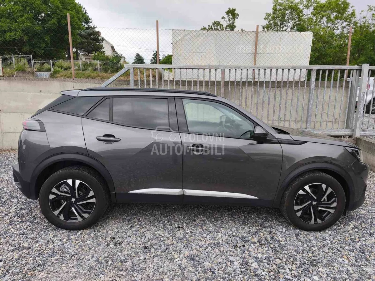Peugeot 2008 2021 photo 4