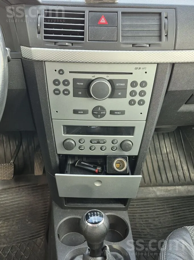 Opel Meriva 2010 photo 4