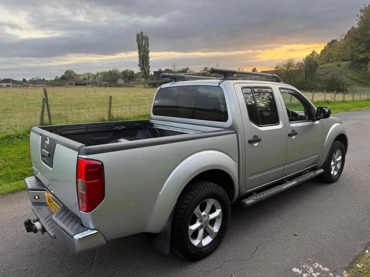 Nissan Navara 2013 photo 5