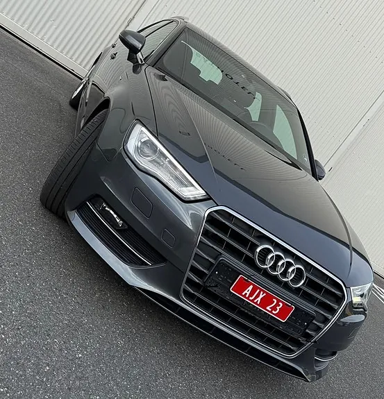 Audi A3 2015 photo 3