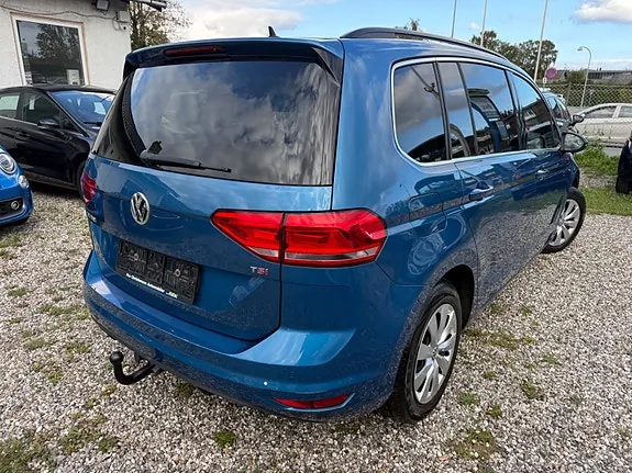 Volkswagen Touran 2018 photo 5