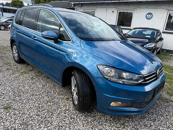 Volkswagen Touran 2018 photo 3