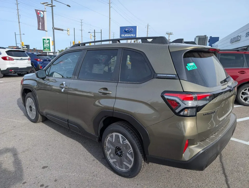 Subaru Forester 2026 photo 2