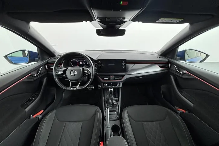 Skoda Scala 2021 photo 2