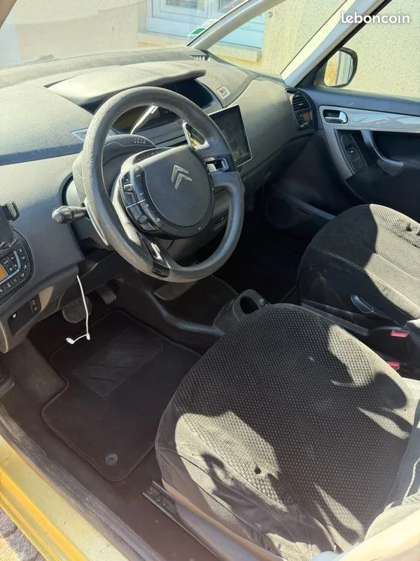 Citroen C4 Picasso 2008 photo 3
