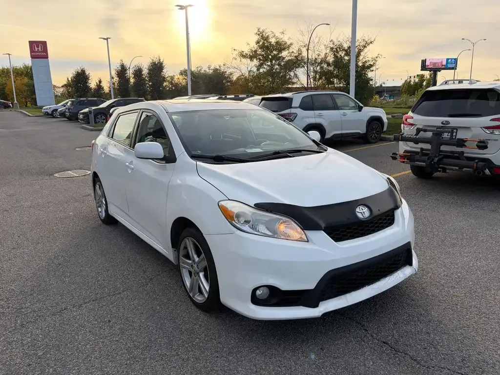 Toyota Matrix 2013 photo 3