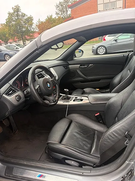BMW Z4 2011 photo 4