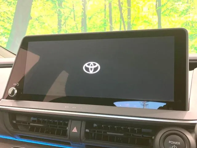 Toyota Prius Z 2024 photo 4