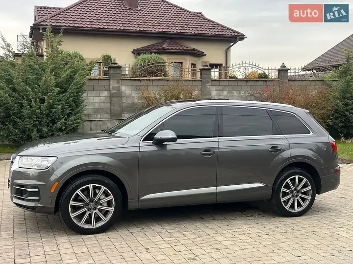 Audi Q7 2018 photo 4