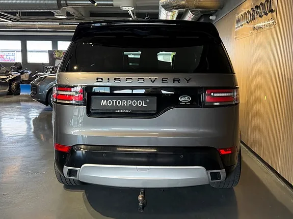 Land Rover Discovery 5 2017 photo 5