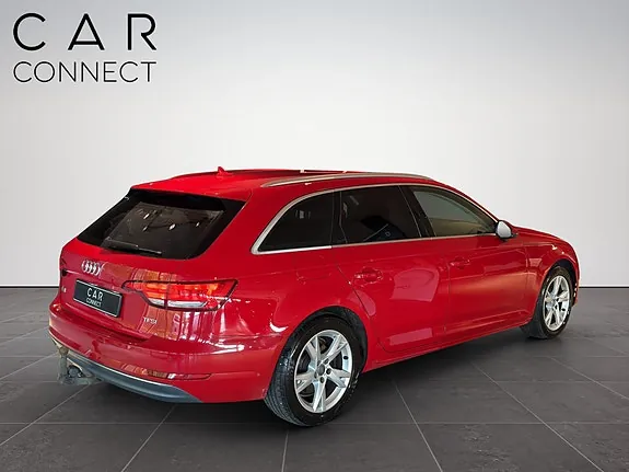 Audi A4 2018 photo 4