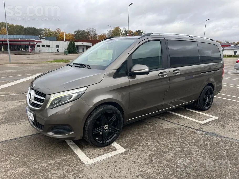 Mercedes-Benz V-Class 2015 photo 2
