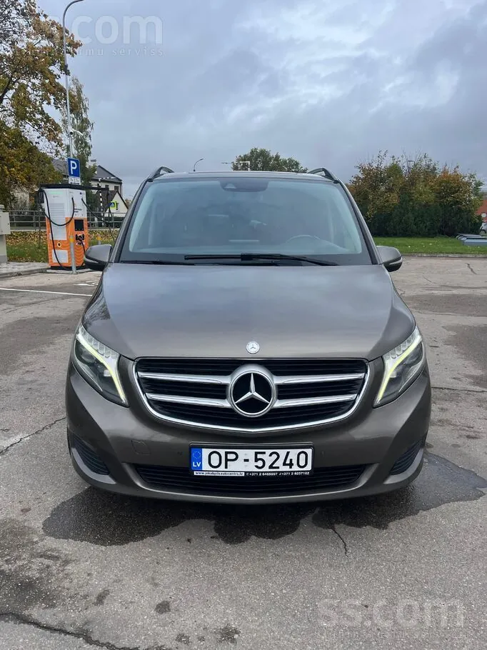 Mercedes-Benz V-Class 2015 photo 5