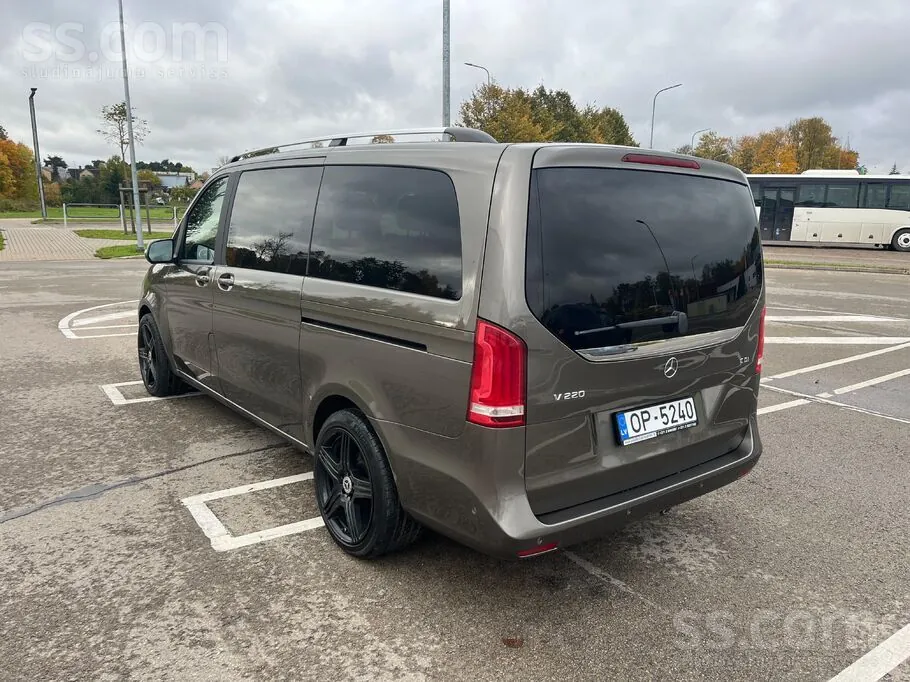 Mercedes-Benz V-Class 2015 photo 4