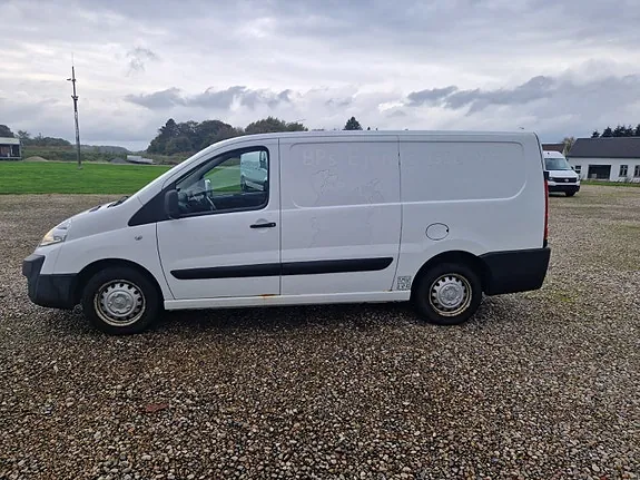 Peugeot Expert 2014 photo 2