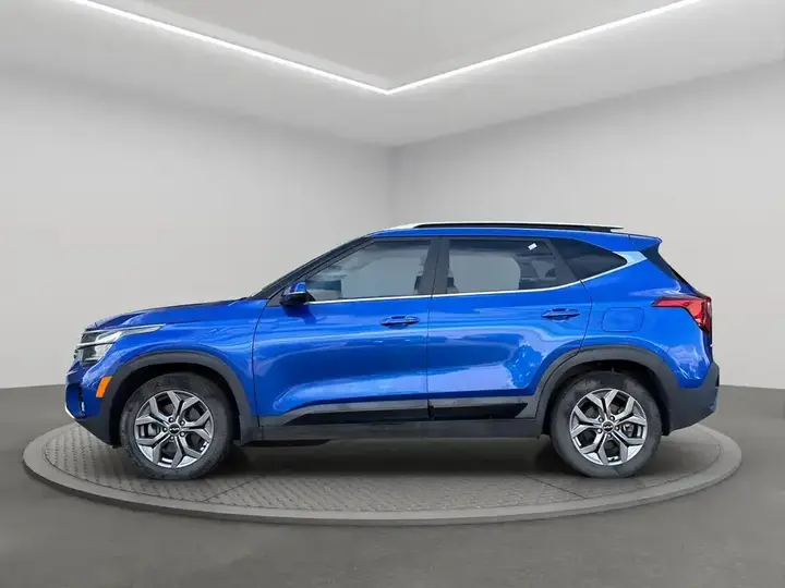 Kia Seltos 2024 photo 3