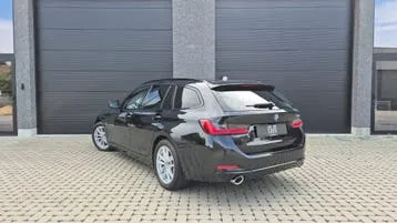 BMW Série 3 2023 photo 2