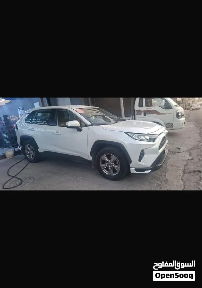 Toyota Rav 4 2024 photo 2