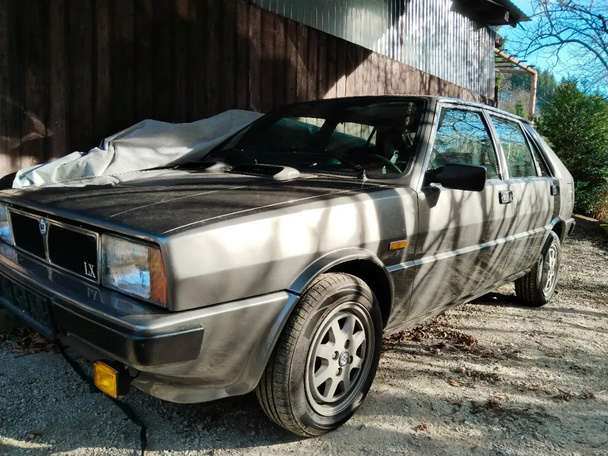 Lancia Delta 1984 photo 2