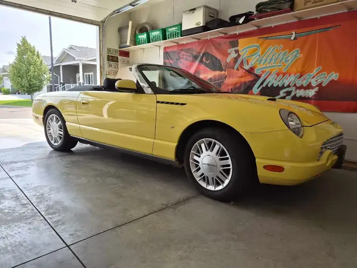 Ford Thunderbird