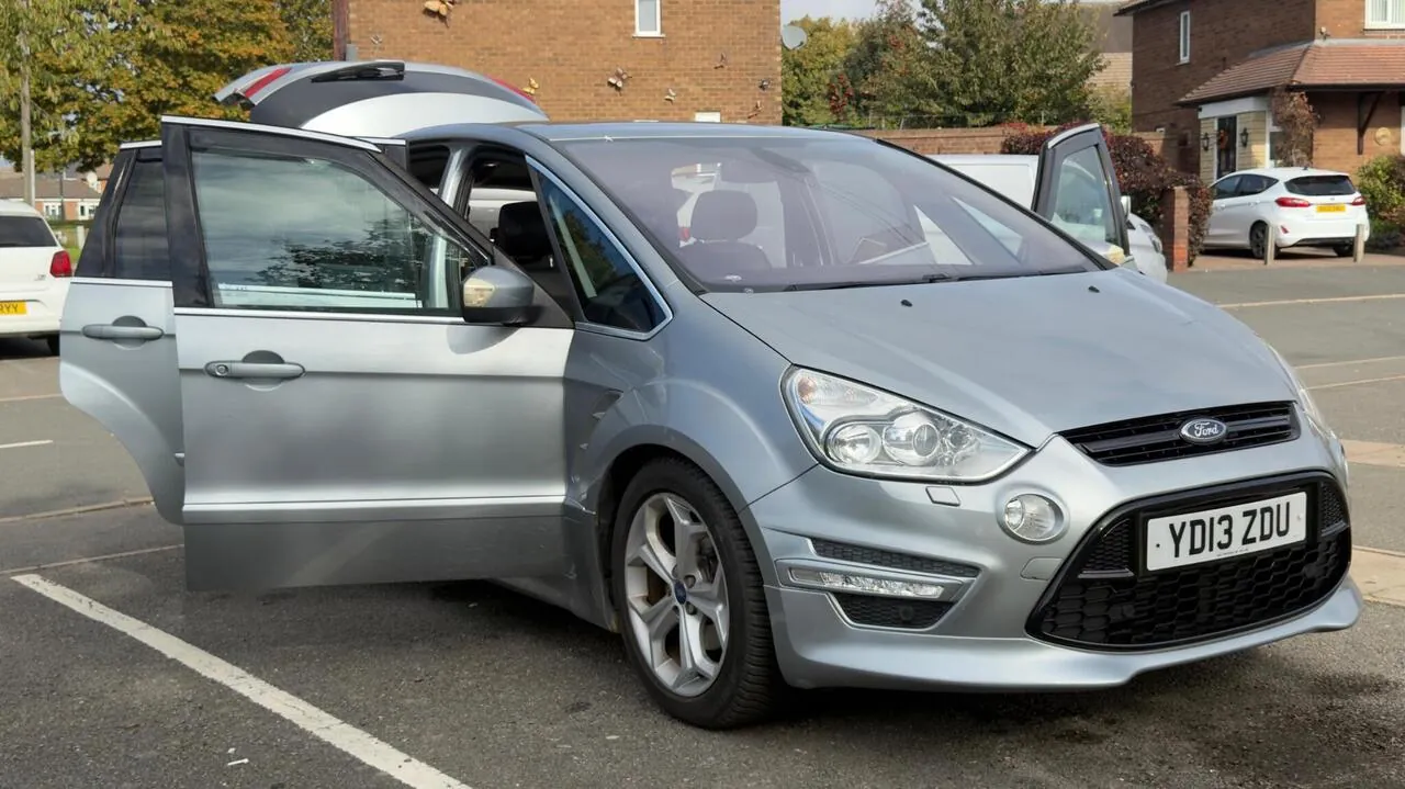 Ford S-Max
