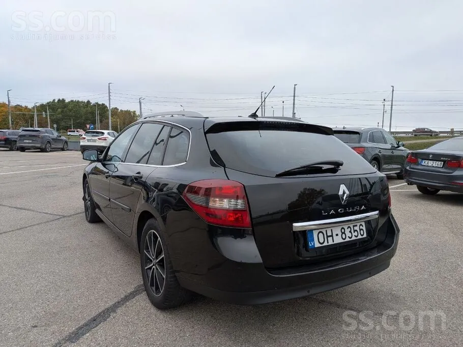 Renault Laguna 2015 photo 4