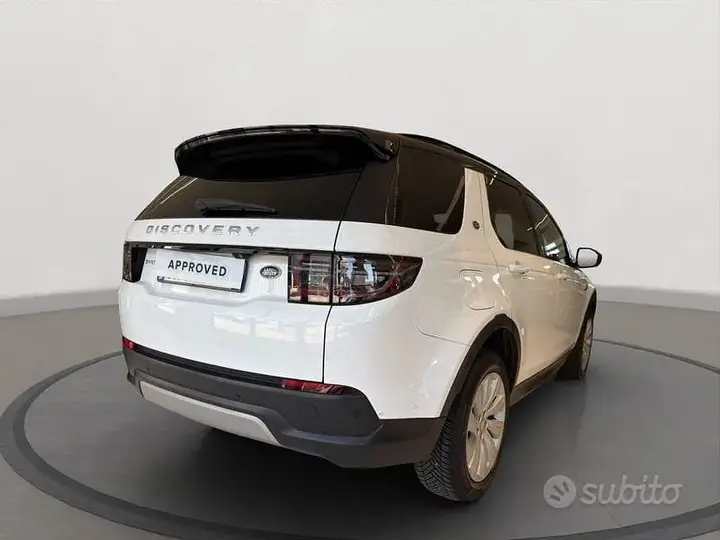 Land Rover Discovery Sport 2020 photo 2
