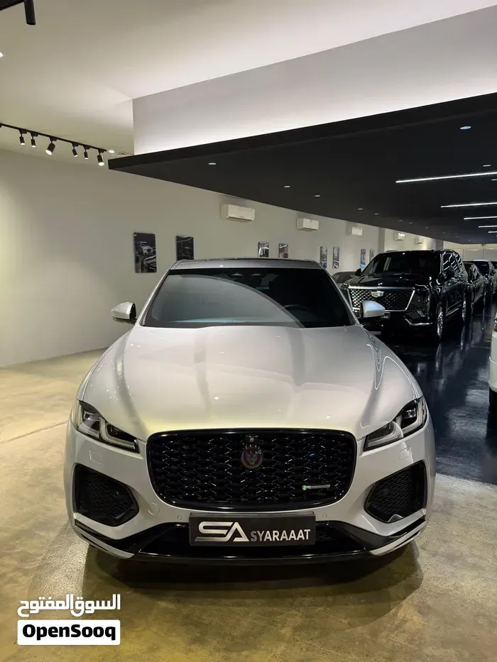Jaguar F-Pace 2021 photo 2