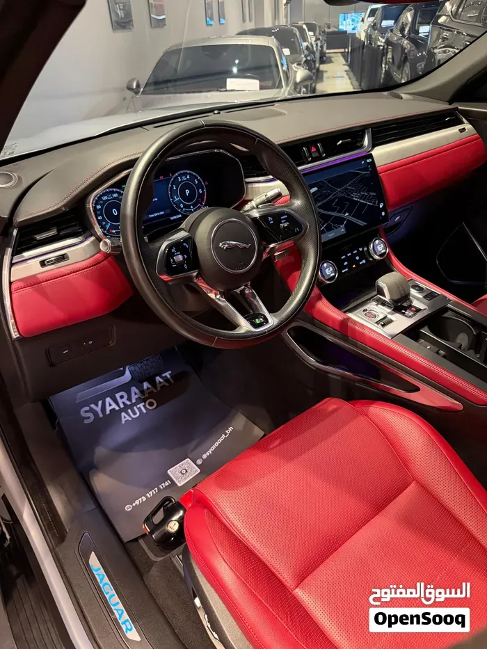 Jaguar F-Pace 2021 photo 4