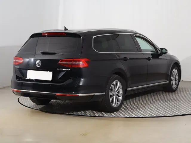 Volkswagen Passat 2015 photo 4