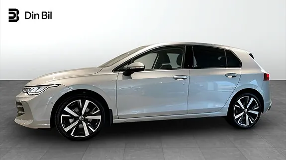 Volkswagen Golf I 2026 photo 3