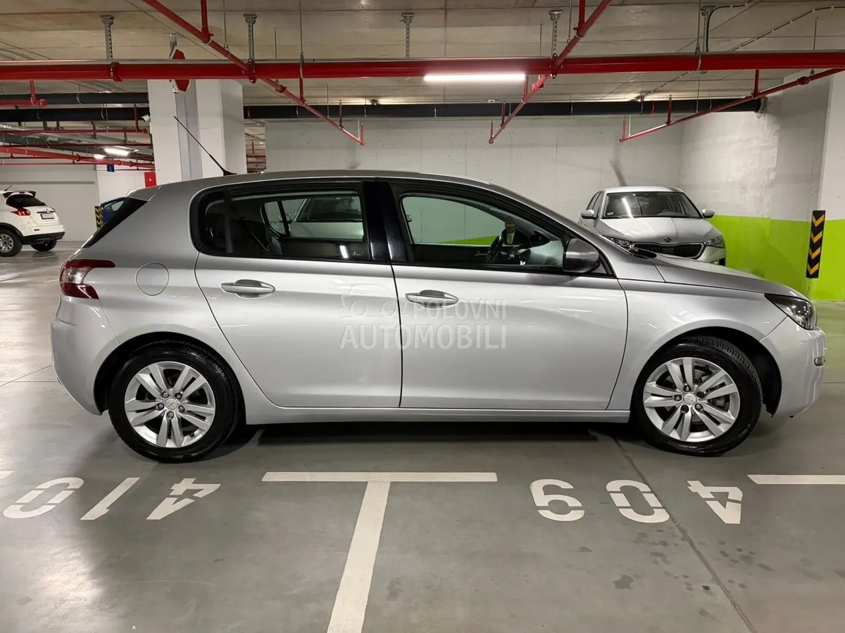 Peugeot 308 2014 photo 4