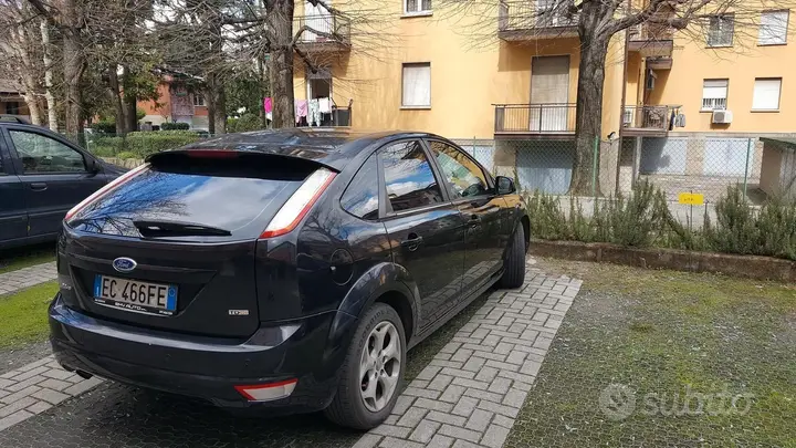 Ford Focus 2010 photo 5
